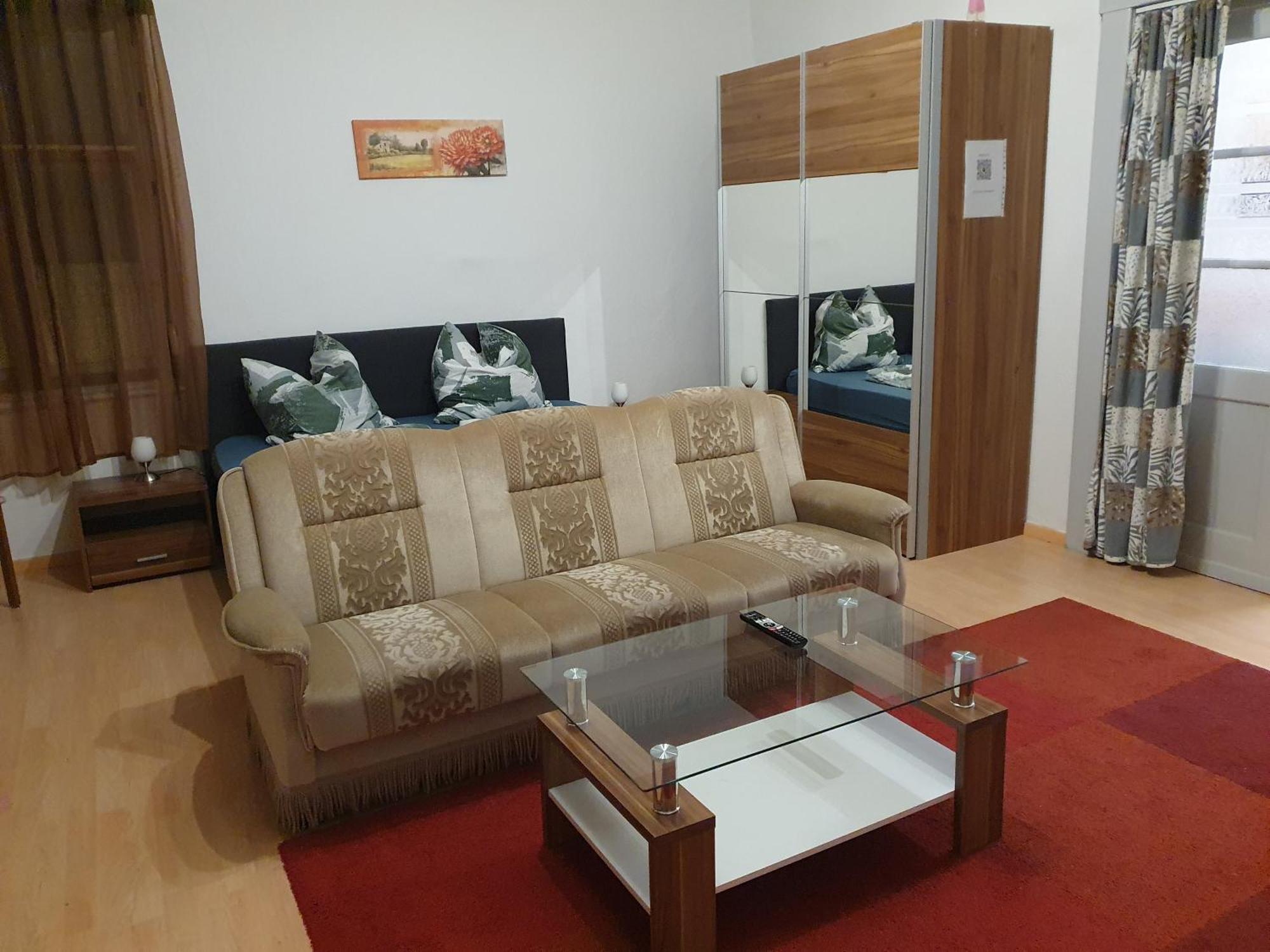 Ferienwohnung In Diehlo Eisenhuttenstadt Bagian luar foto