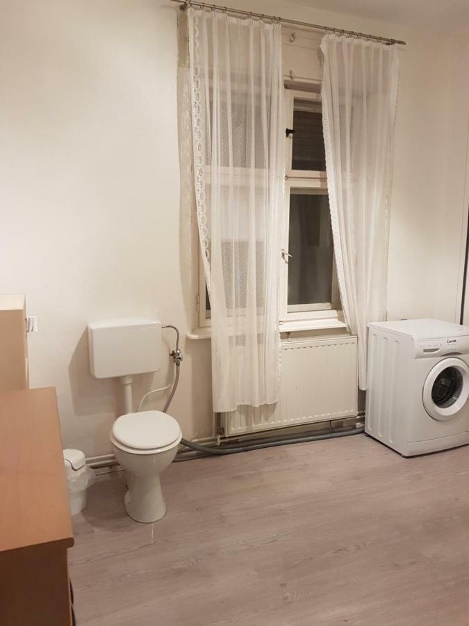 Ferienwohnung In Diehlo Eisenhuttenstadt Bagian luar foto